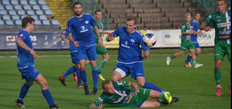 Nieudane wybicie bramkarza zadecydowało o losach meczu. Górnik przegrał u siebie z KKS-em Kalisz 0:1 (0:1)