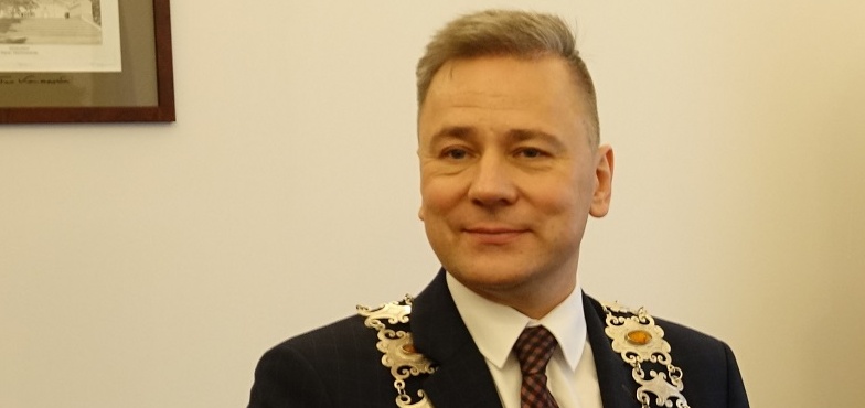 Ile będzie zarabiał nowy prezydent Konina? Mniej niż jako dyrektor WORD-u 