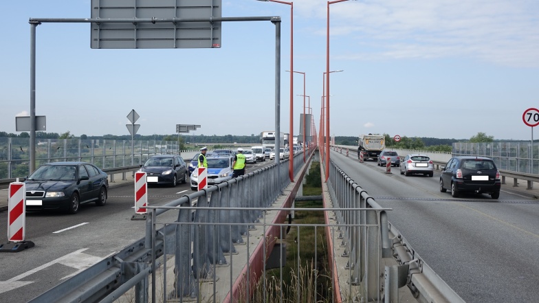 Nie przyznają się do winy. Usłyszeli zarzuty w sprawie przeprawy