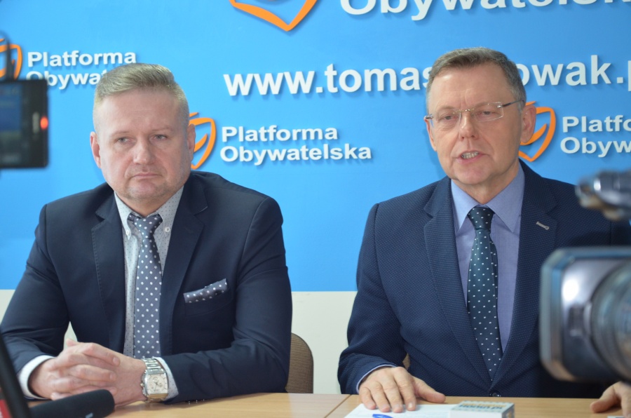 „Mamy bardzo dużo ludzi, którzy mogliby pełnić tę funkcję”. To o kandydacie PO na prezydenta Konina 