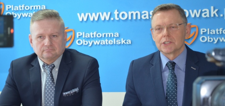 „Mamy bardzo dużo ludzi, którzy mogliby pełnić tę funkcję”. To o kandydacie PO na prezydenta Konina 