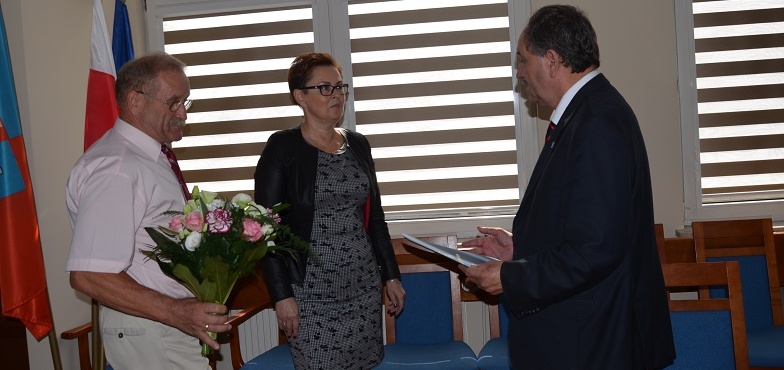 Burmistrz przedstawił nową dyrektor. Przewodniczący obiecał pomoc