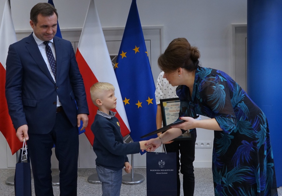 Zostali laureatami wojewódzkiego konkursu. Wiedzą, że z rodziną najlepiej