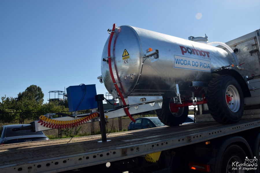 Mają w gminie nową przyczepę do transportu wody pitnej 