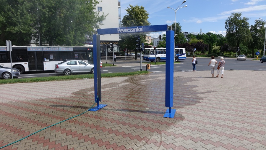Fala upałów nie odpuszcza. W Koninie stanęły kolejne kurtyny wodne
