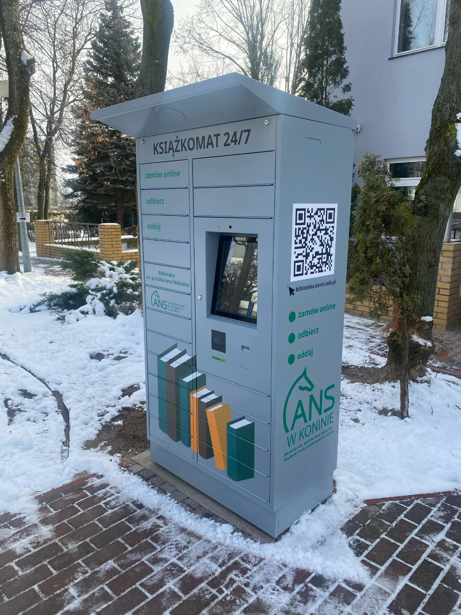 ANS ma swój książkomat. Studenci mogą korzystać całą dobę