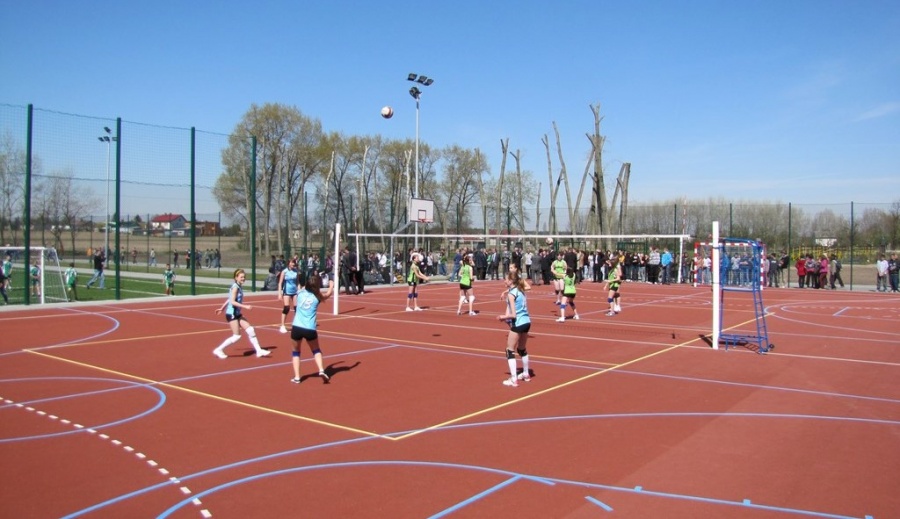 Orlik już czeka na sportowców. Boiska będą otwarte do godz. 22.00