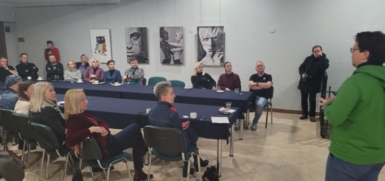 Czy potrzebna jest zmiana formuły festiwalu dziecięcego i konieczne połączenie KDK-u z MDK-iem? 