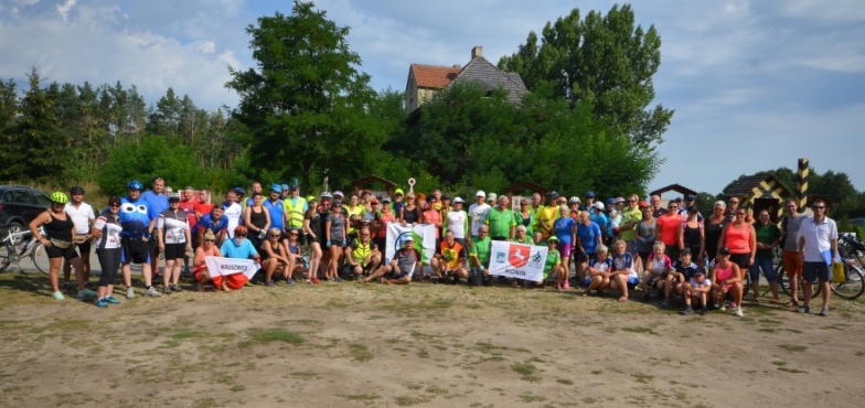 W dziewiątej edycji rajdu wzięło udział blisko 100 rowerzystów