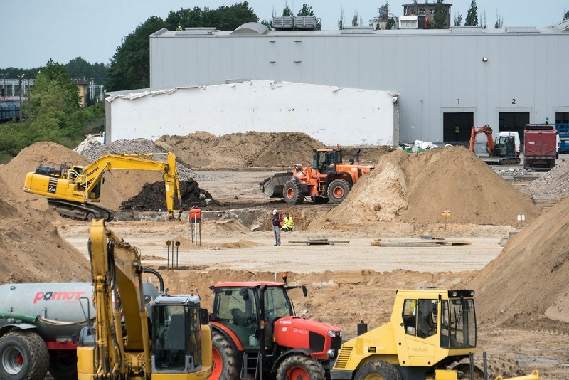 Nieopodal torów stanie magazyn. Pierwszy będzie gotowy pod koniec roku