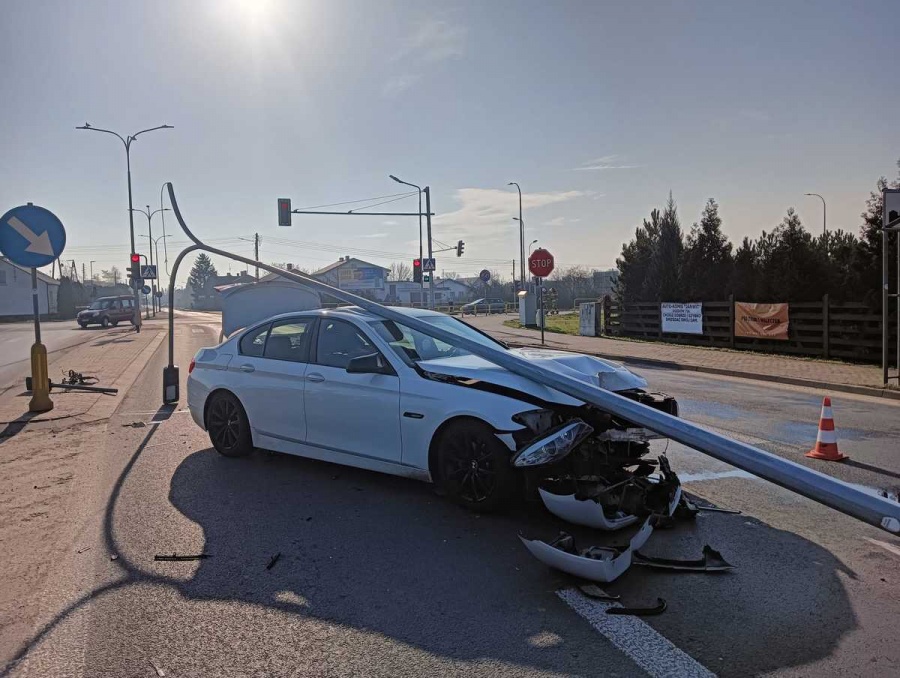 Tak się kończy jazda na podwójnym gazie