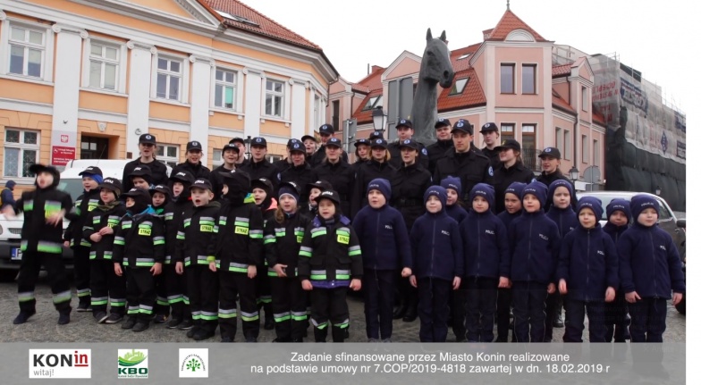 Mundurowi, mali strażacy i policjanci zachęcają. Jeszcze można składać wnioski do KBO 