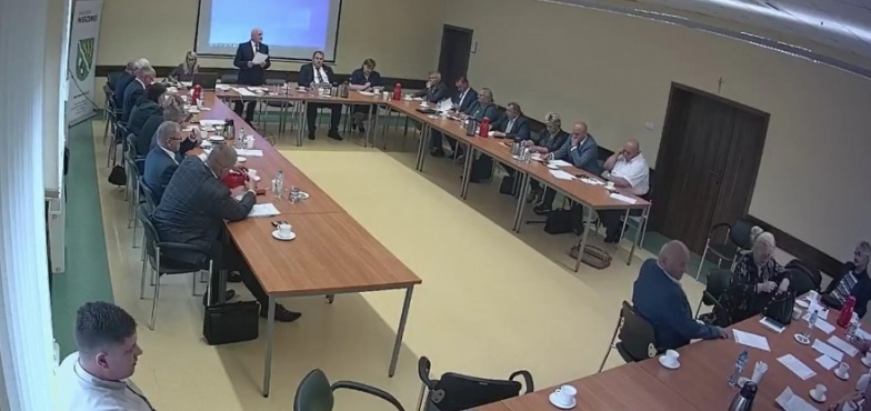Kredyt na inwestycje i spłatę poprzednich zobowiązań. Radni nie byli jednomyślni
