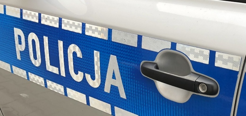 Kradł paliwo na stacjach benzynowych. Policjanci zatrzymali pijanego 20-latka 