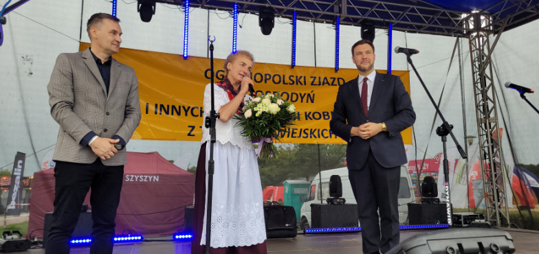 To jubileuszowy Zjazd Kół Gospodyń Wiejskich i innych organizacji kobiecych z terenów wiejskich „Mamy coś dla Boga i ludzi”