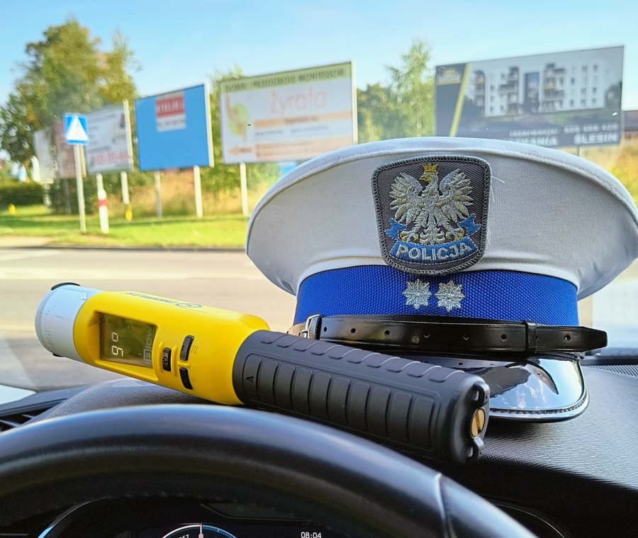 Dwóch kierowców straciło prawo jazdy. Poranna akcja „Trzeźwość” 