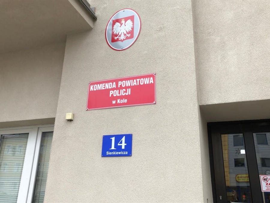 Kilkunastu policjantów na kwarantannie. Trzech z pozytywnym wynikiem na COVID-19