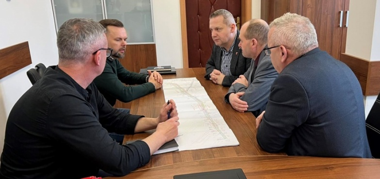 Planują wspólnie budować ulicę prowadzącą do zamku