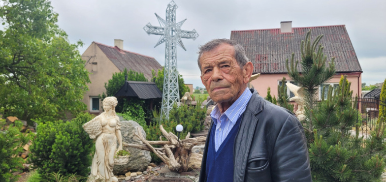 Ma na działce krzyż jak na Giewoncie