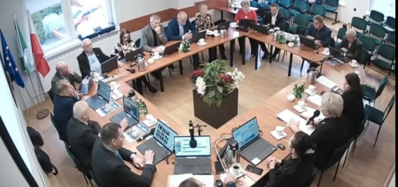 Zmiany w obwodach do głosowania. Decyzja wywołuje lawinę niepochlebnych opinii