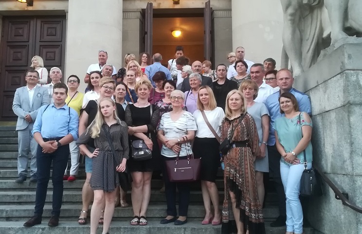 Zachwyceni „Skrzypkiem na dachu”. Będzie kolejna wizyta w operze