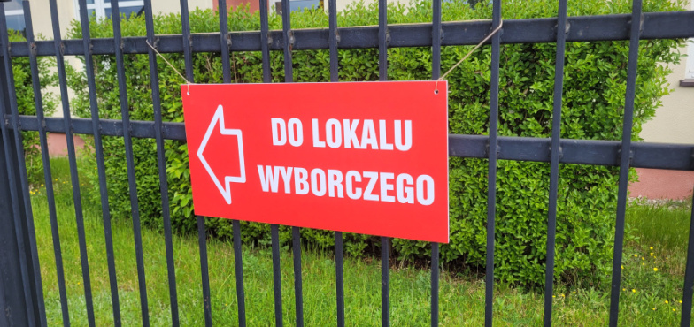 Trwa druga tura wyborów prezydenckich. Podajemy frekwencję z godziny 12.00