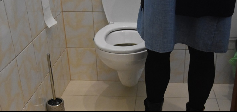 Zakaz sikania w markecie. Klientka poprosiła o klucz do wc