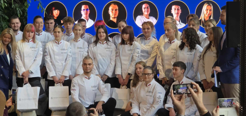 Uczeń ZSEU w Żychlinie został studentem Akademii Mistrzów Smaku by Belvedere