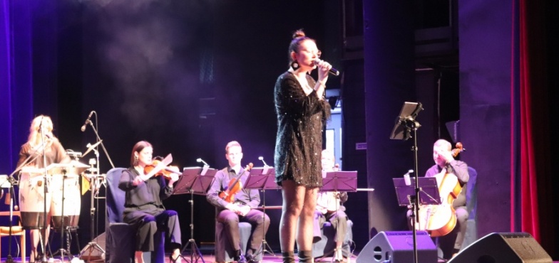 Zbliża się Festiwal Piosenki Dziecięcej i Młodzieżowej. Wśród jurorów Monika Urlik  