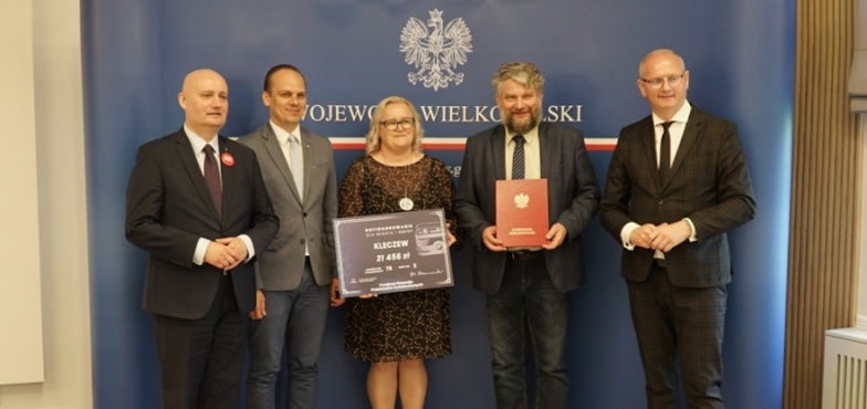 Likwidują „wykluczenia komunikacyjne". Gmina otrzymała pieniądze 