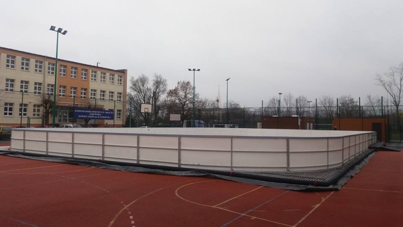 "Biały orlik" wystartuje. Łyżwiarze doczekają się lodowiska