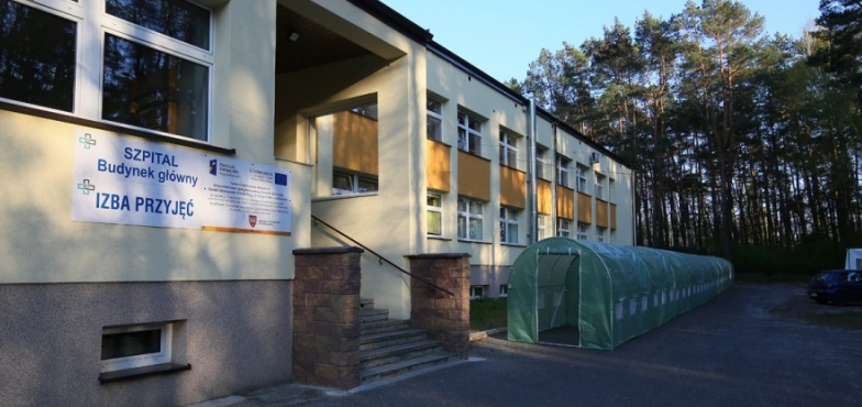 Jeden szpital dla pacjentów z COVID-19 zostanie wygaszony. Ale będzie gotowy na ewentualną kolejną falę  