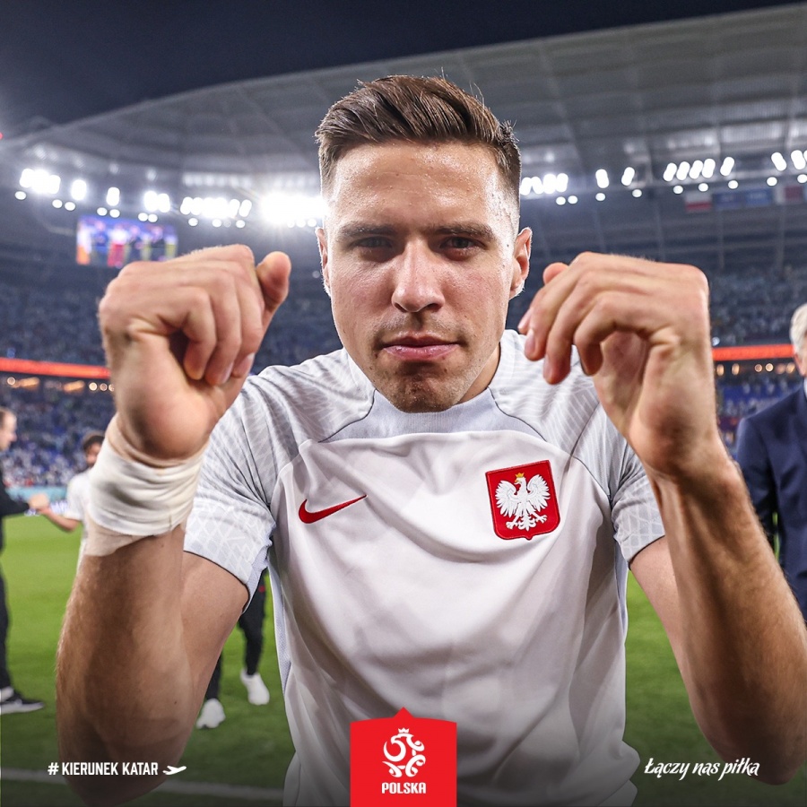 Bielik zagrał ponad 60 minut, Bednarek nadal bez występu na mundialu. Polska zagra w 1/8 finału MŚ