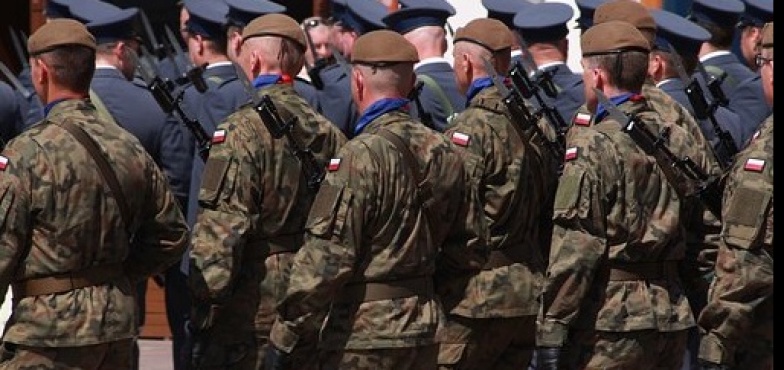 Dla sympatyków wojska otwierają bramy koszar