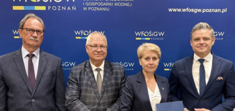 Otrzymają pieniądze na likwidację azbestu. Powiat koniński podpisał umowę