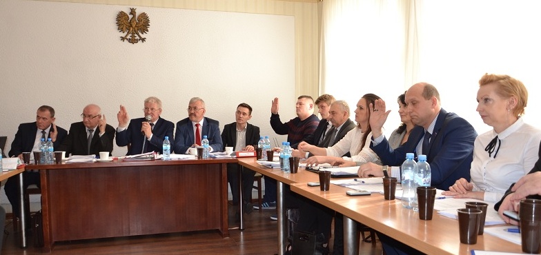 Zmienili sposób wypłacania diet. Były też wnioski o obniżkę