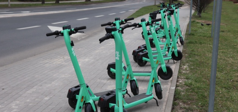 W mieście będą wyznaczone strefy parkowania dla hulajnóg elektrycznych 