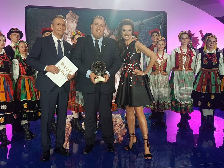 Wójt Roku 2017. Paweł Szczepankiewicz odebrał laury w telewizji