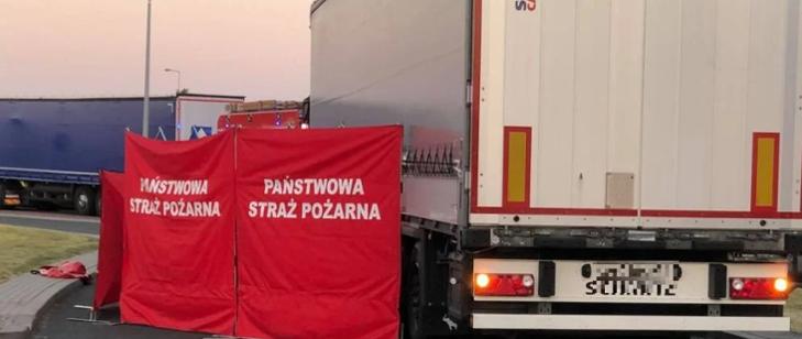 Ciężarówka najechała na pieszego. Poniósł śmierć na miejscu