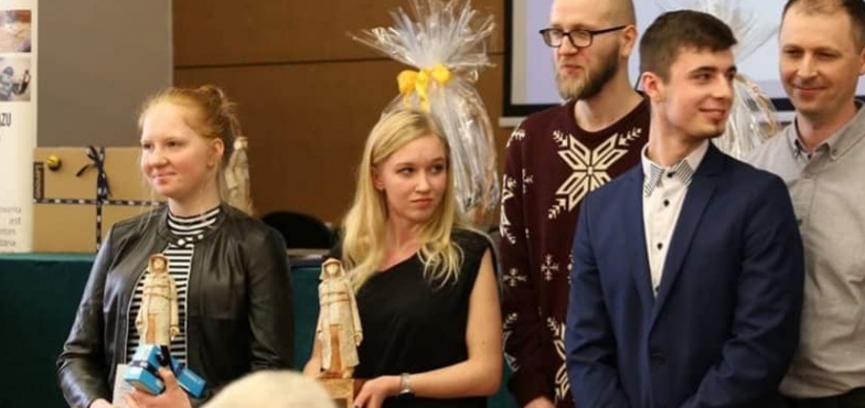 Uczennica z Żychlina bliżej pszczół. Zdobyła drugie miejsce w ogólnopolskim konkursie 