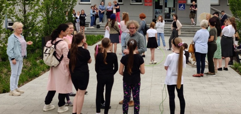 Przygotowania na ostatniej prostej. Za kilka dni odsłonięcie ławeczki