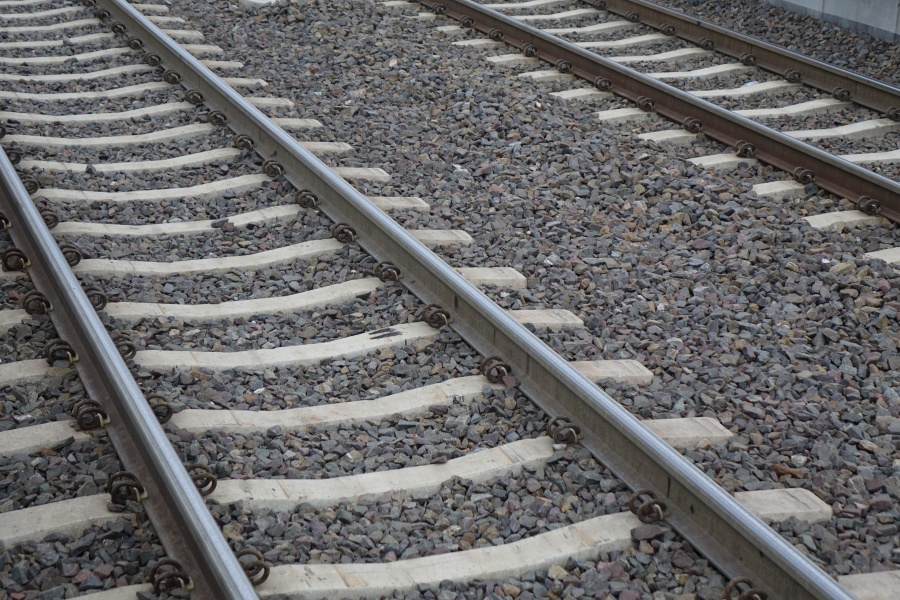 Gminy też mają uczestniczyć w kosztach budowy linii kolejowej między Koninem i Turkiem