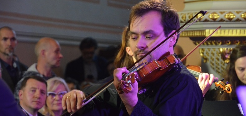 Janusz Wawrowski ponownie zagra w Koninie na drogocennym Stradivariusie. Będą dwa koncerty