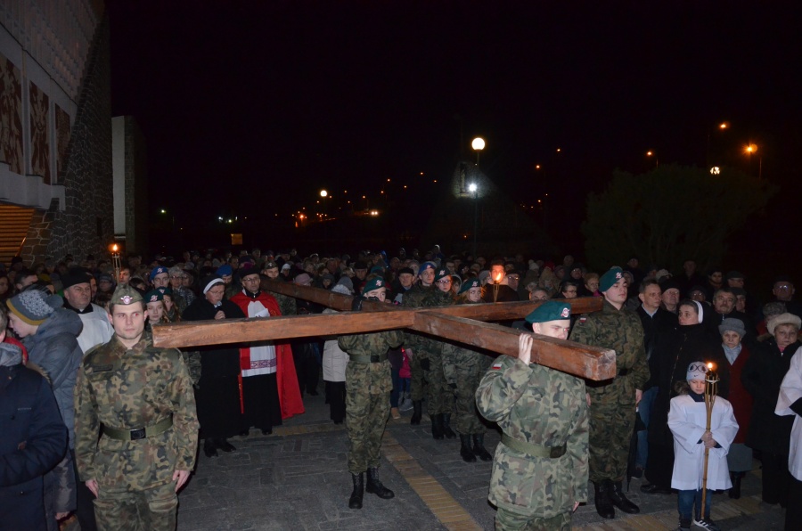 Dwie Drogi Krzyżowe ulicami Nowego Konina. Jedna będzie ekstremalna 