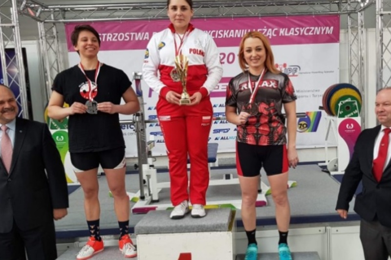 Trzy medale zawodników Klubu Zagłębie Relax Konin. Na podiach stawali w Kielcach