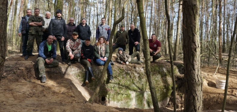 Pracowity weekend pasjonatów lokalnej historii. Kolejny bunkier odkopany