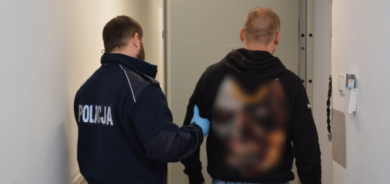 Grozi mu nawet 10 lat więzienia. 41-latek miał przy sobie pół kilograma narkotyków