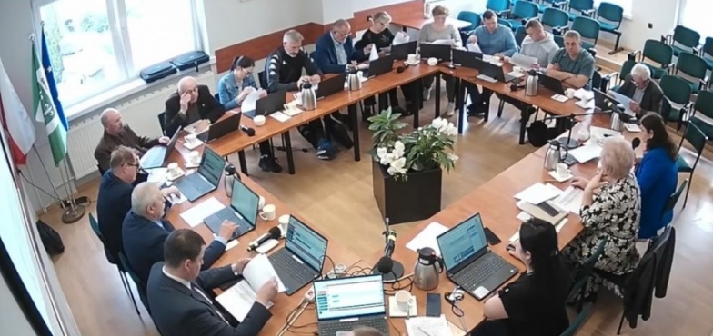 Radni podzielili pieniądze. Strażacy nie chcieli 250 tysięcy od urzędu