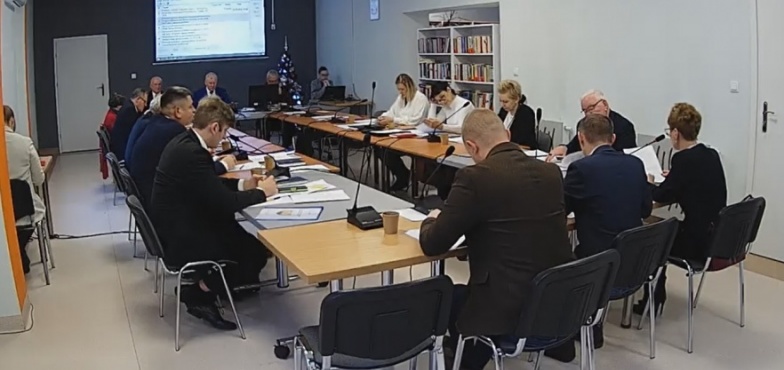 Dopłacą brakującą kwotę. Na razie bez podwyżek opłat za śmieci