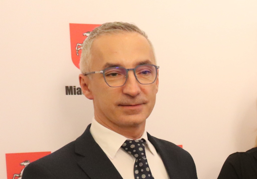 Wiceprezydent Nowak o KBO i Koperniku. „Jeżeli uczniowie mieli jakiekolwiek korzyści z oddania głosu, na przykład ocenę, to tym powinien zająć się kurator”